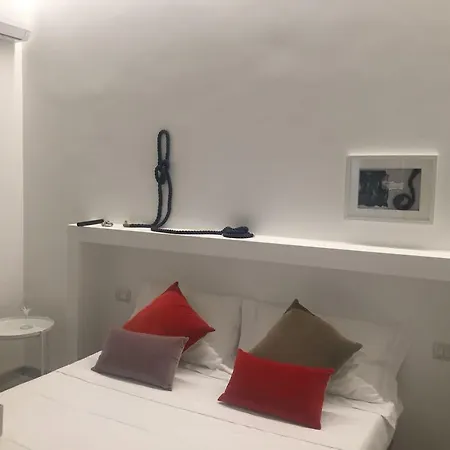 Alojamento de Acomodação e Pequeno-almoço Piazza Marconi