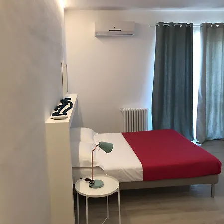 Bed and Breakfast Piazza Marconi